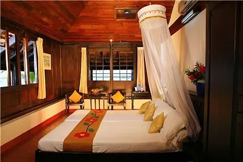 Kayaloram Heritage Lake Resort Alappuzha 3*,