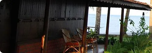 *** Hotel Kayaloram Heritage Lake Resort Alappuzha India