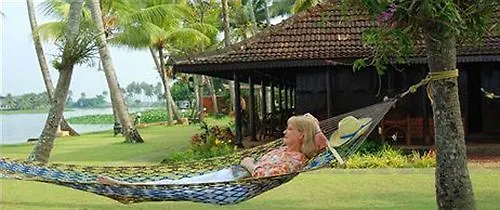Kayaloram Heritage Lake Resort Alappuzha