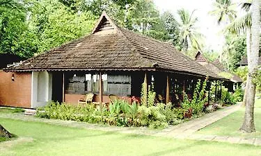 Kayaloram Heritage Lake Resort Alappuzha 3*,