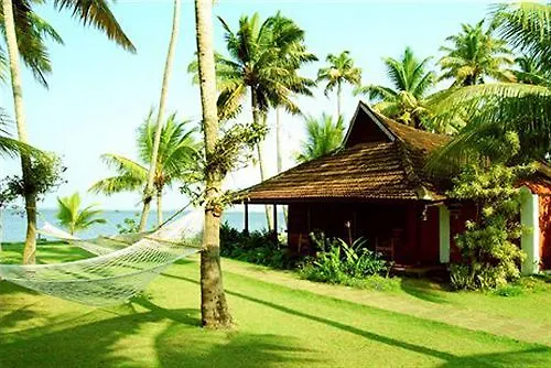 Kayaloram Heritage Lake Resort Alappuzha